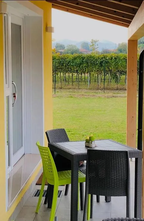 Mini Alloggi Il Vigneto Del Borgo Due Carrare 0*,  Italy