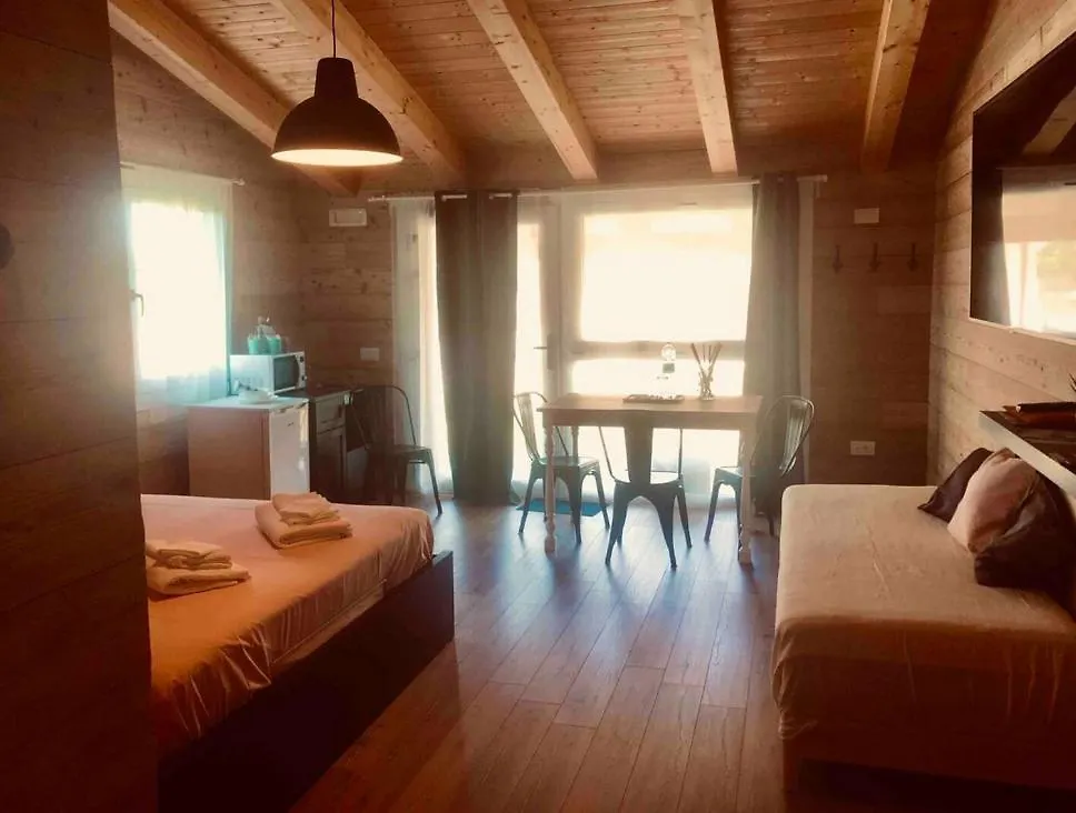 Mini Alloggi Il Vigneto Del Borgo Due Carrare Apartment