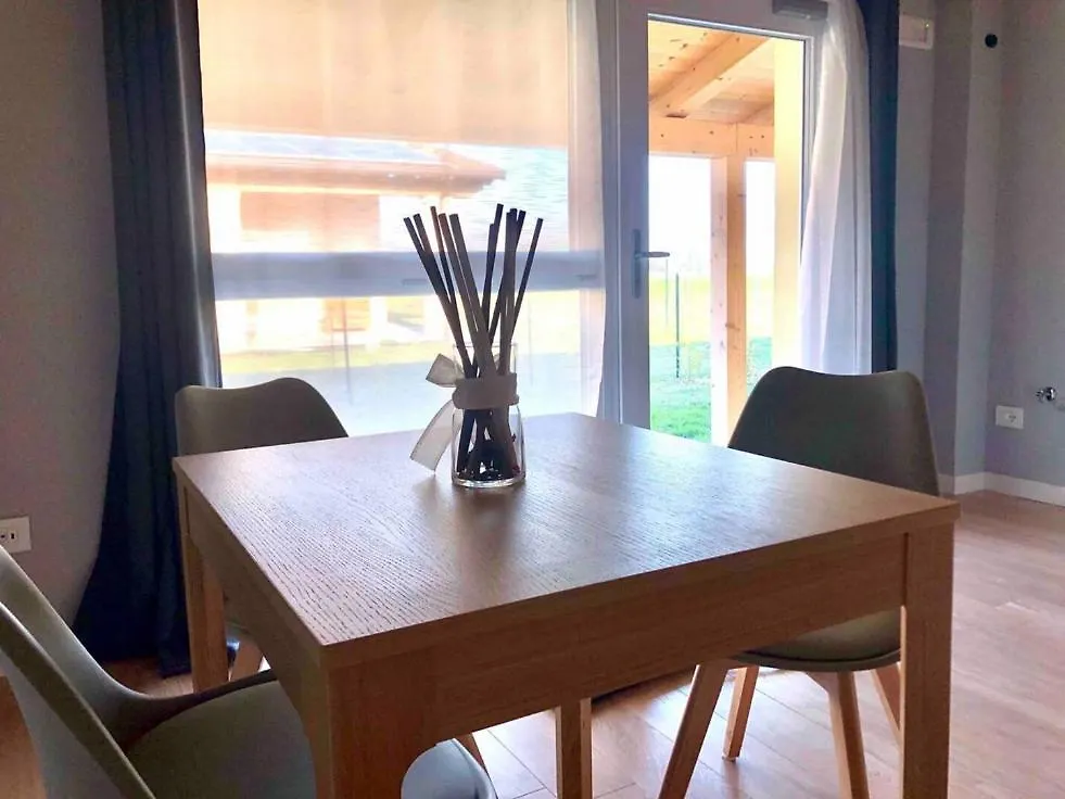 Apartment Mini Alloggi Il Vigneto Del Borgo Due Carrare