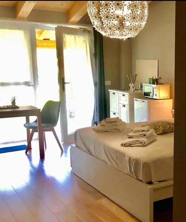 Mini Alloggi Il Vigneto Del Borgo Due Carrare Apartment